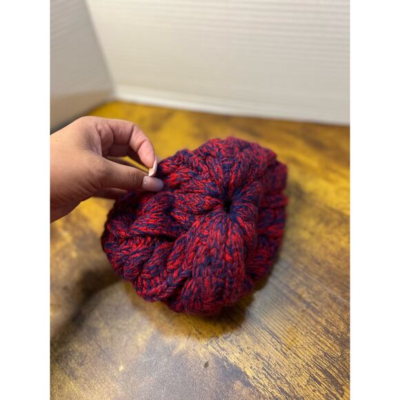 NWOT Furtalk women knit beanie hat with ponytail opening red purple 0972 - Picture 7 of 7